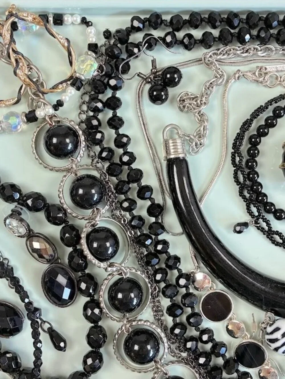 Jewelry Lot Black Silver/Gold Tone Wearable Costume Resell 28 pc 1+ lb Halloween
